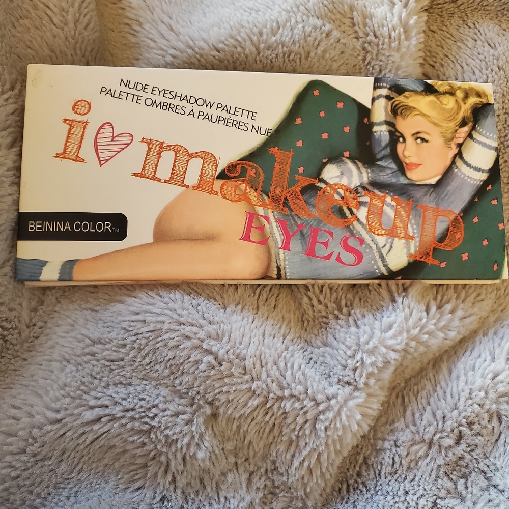 Pinup girl nude makeup eyeshadow palette